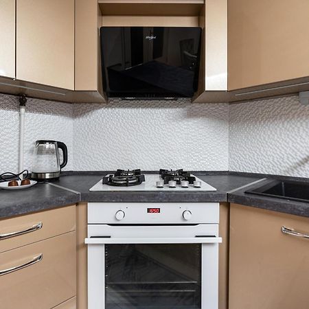 Beautiful Three Bedrooms Apartment With Free Parking Close To The Danube Coast Budapest Exterior photo